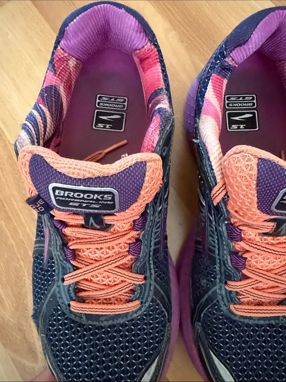 Brooks Women's Navy, Purple & Coral Running Sneakers